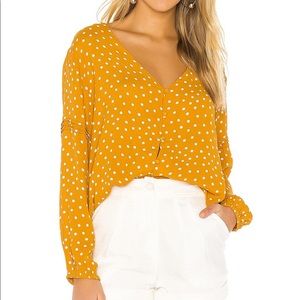 Amuse Society Aria Blouse - Size Small (Gold)